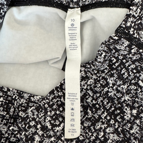 Lululemon Wunder Under Hi-Rise 7/8 Tight, Daisy Dust Alpine White Black, Size 10 - Picture 11 of 11
